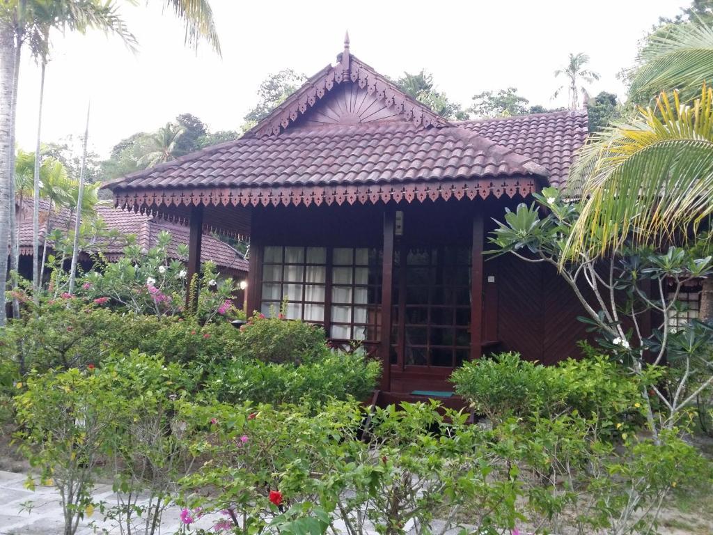 郎登加纱丽太平洋度假酒店 浪中岛 外观 照片